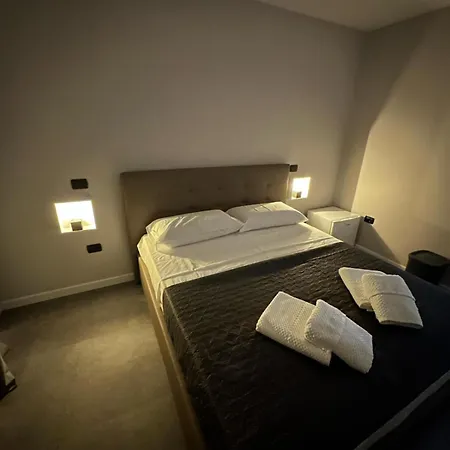 Atestar بيت ضيافة نابولي